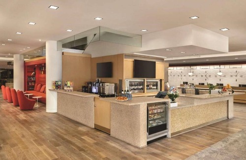 Chinatown House | A Financial District stay with views of the Bay !