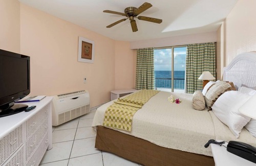 Maho Condo | A FOOT IN THE CARIBBEAN 2BDR
