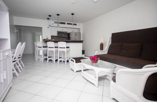 Maho Condo | A FOOT IN THE CARIBBEAN 2BDR