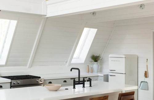 Park City Cabin | A-Frame Haus Heber, views, romantic, firepit, cute