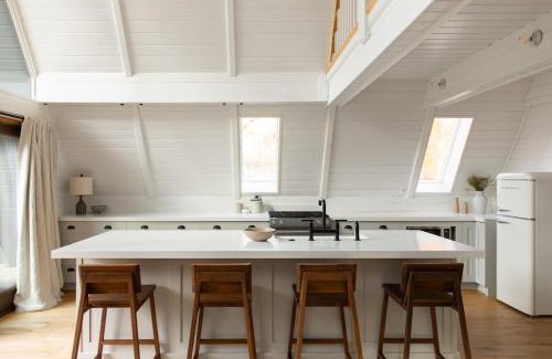 Park City Villa | A-Frame Haus Heber views romantic firepit cute