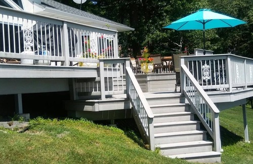 Duluth House | A Gem of a lake home on Gorgeous Pike Lake 15 Minutes From The Duluth Harbor