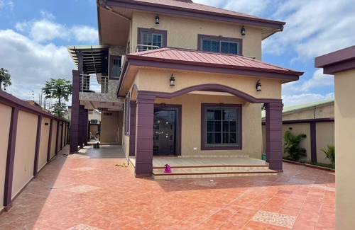 Accra Apartment | A good place to call home