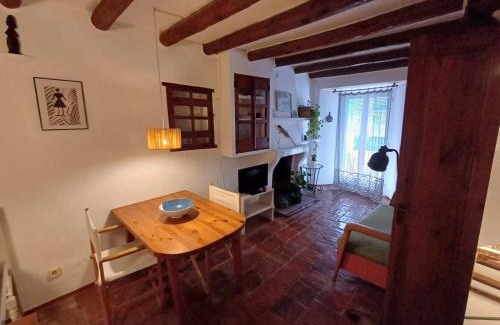 Peniscola Old Town House | A H RENTALS Casa Mira en Calma
