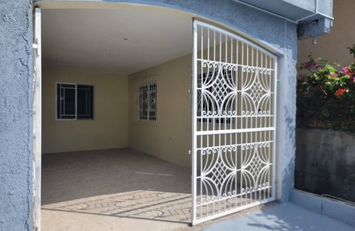 Montego Bay Apartment | A HOME AWAY FROM HOME