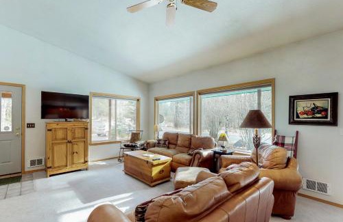 McCall House | A House For All Seasons