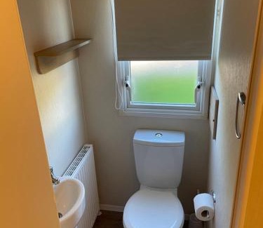 Ayr Resort | A&L Holiday Home Craigtara