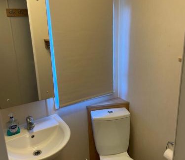 Ayr Resort | A&L Holiday Home Craigtara