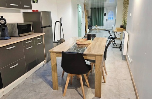 Rocroi House | A la belle étoile House in Rocroi town center