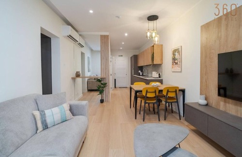 Il-Balluta Apartment | A lovely 1BR designer home w/comfy bed, WIFI & AC!