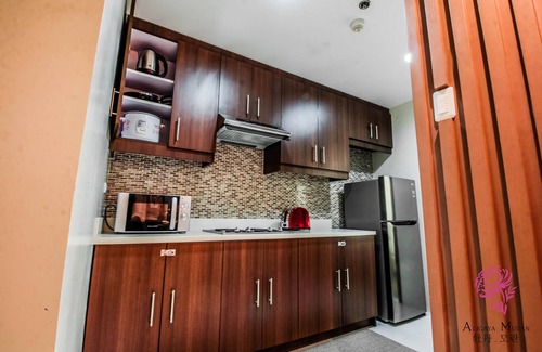 Lahug Condo | A LUXURIOUS AFFORDABLE UNIT NEAR AYALA W/3 BEDROOM