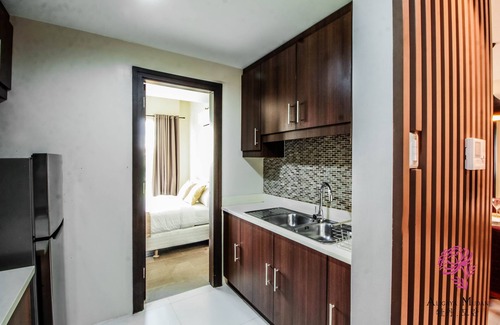 Lahug Condo | A LUXURIOUS AFFORDABLE UNIT NEAR AYALA W/3 BEDROOM