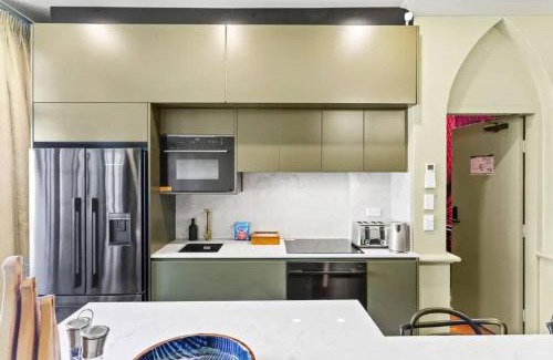 Pyrmont Apartment | A Luxury Space with Playstation in Darling Harbour