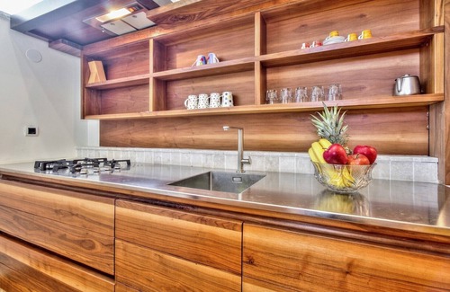 Petrovija Apartment | A one bedroom semibasement apartment - Lana 2