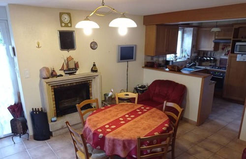 Tredion House | A peaceful home with a bird's-eye view