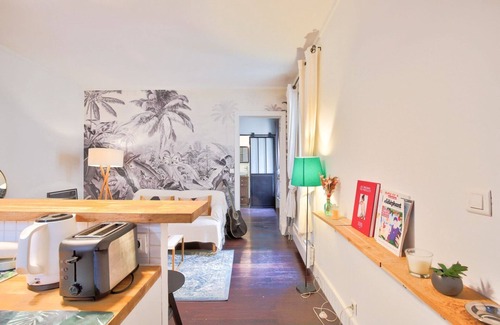 Pere Lachaise Apartment | A Peaceful Paris Stay Near Père Lachaise