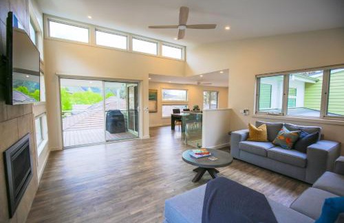 Bright House | A Pear Tree Loft