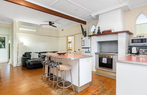 Byron Bay Cottage | A Perfect Stay - Byron Surf Cottage