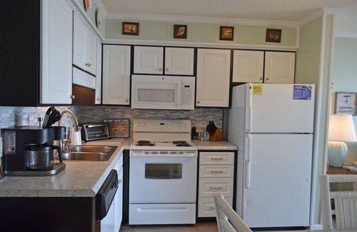 Murrells Inlet Condo | A Place at the Beach II 2H - Ocean Front in Garden City Beach
