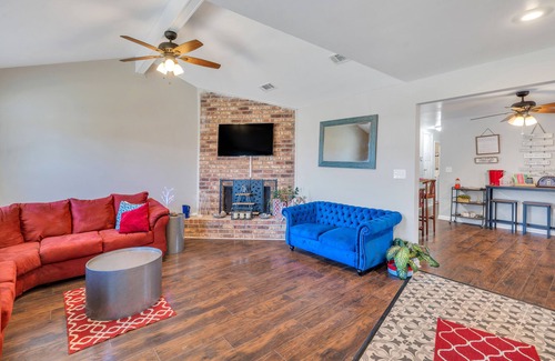 Fillmore House | A place to spread out in comfort!
