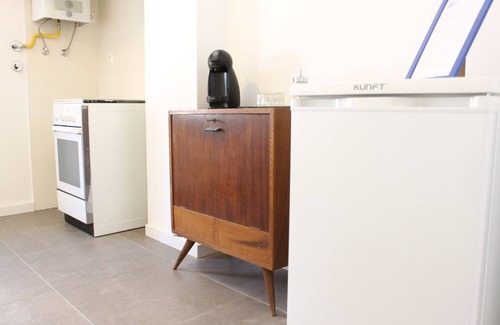 Misericordia Apartment | A Portuguesa III, at Bica's Funicular Street