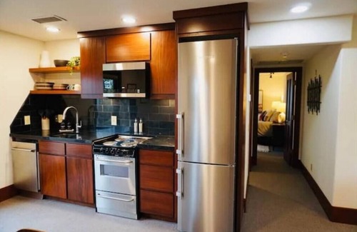 Mission Valley Apartment | A Private Gated Estate