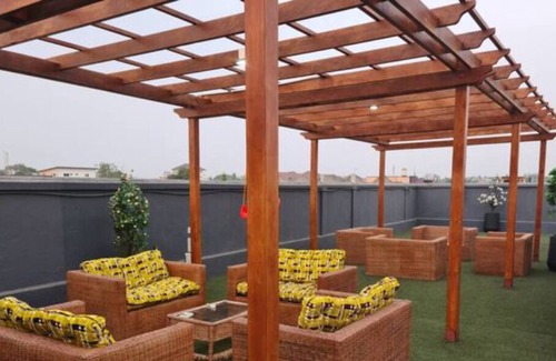 East Legon Apartment | A Private Room in Designer & Serviced Apartment.