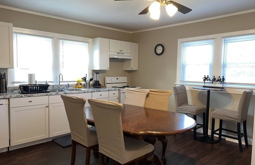 Gastonia House | A quaint 100 year old house fully remodeled in the heart of Gastonia