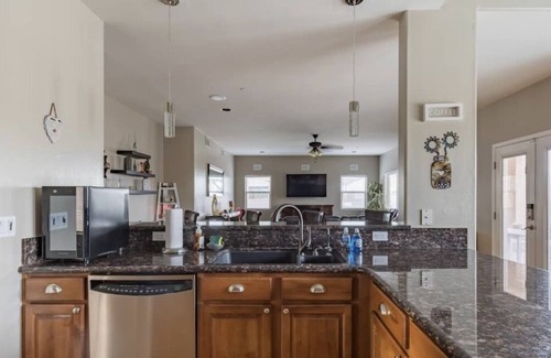 Continental Reserve House | A Real Gem- Your Modern Oasis Awaits! Pool/Indoor Sauna/Work Out Room