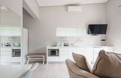 Swellendam Apartment | A Riverbed Guesthouse