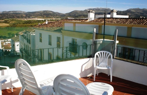 Ronda Apartment | A Romantic Getaway, traditionally restored in the Heart of Ronda!