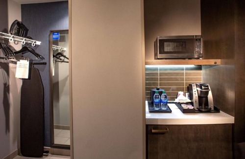 Downtown House | A room in the heart of Redmond, WA