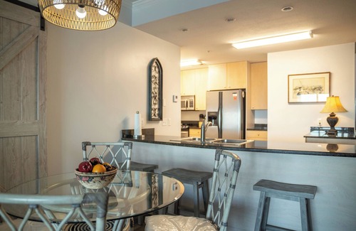 Biloxi Condo | A Shore Thing at Sea Breeze - 2be/2ba amazing views condo with private balcony!