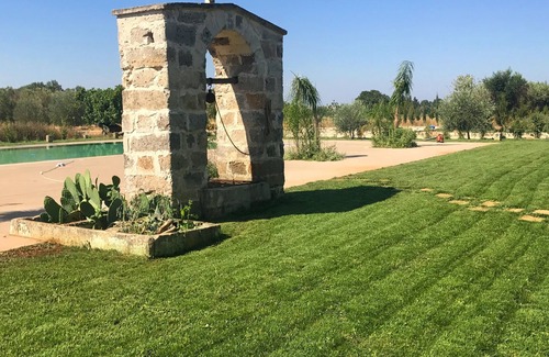 Cutrofiano Bed & Breakfast | A sixteenth-century residence immersed in the heart of the Salento countryside.