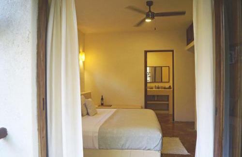 Playa Las Gatas House | A Son de Mar - Playa Las Gatas acceso por mar