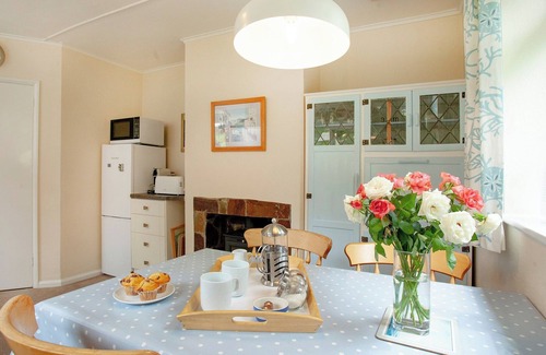 Trelowth Cottage | A spacious bungalow for four overlooking a wooded valley with its own garden.