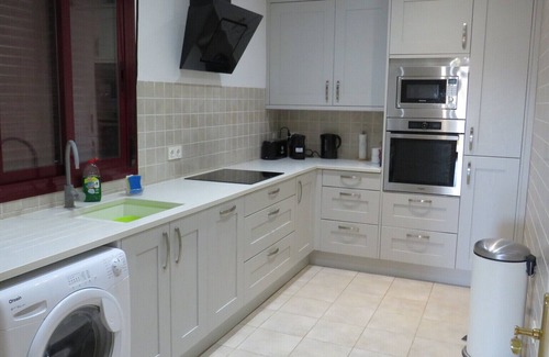 Castillo de Sabinillas Apartment | A spacious first floor with views of the vineyards and the sea.