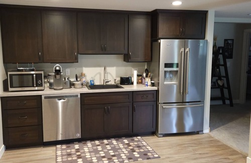 Onalaska House | A Spacious Homey Place To Be/Shared property with Owner .