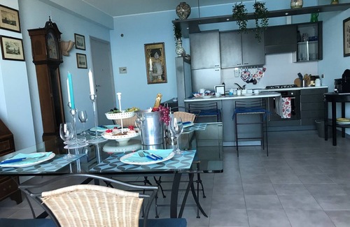 Taormina Apartment | A splendid three-room apartment with a pool and breathtaking views.