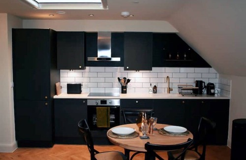 Bath City Centre Apartment | A stunning flat with a view!