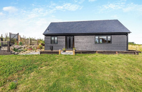 Maidstone Cottage | A stunning property in beautiful location with some amazing views.