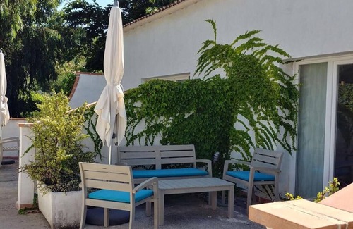 Santa-Severa Apartment | A Teppa-l'olivier- Private Garden