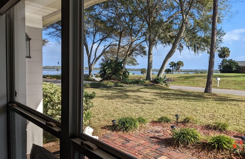 St. Augustine South House | A true "Gem" wonderful Matanzas river view with beautiful sunrises