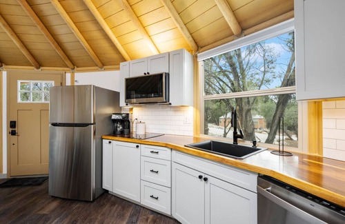 Canyon Lake RV Rental | A Unique Texas Hill Country Glamping Experience