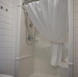 Port Saunders Villa | A Wave From it All