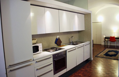Repubblica Condo | A Wonderful Designer Flat in Central Rome