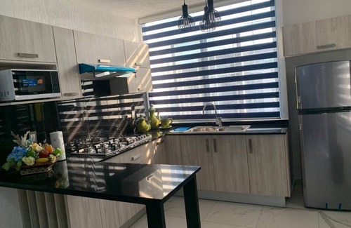 Manzanillo Apartment | "A z u l "