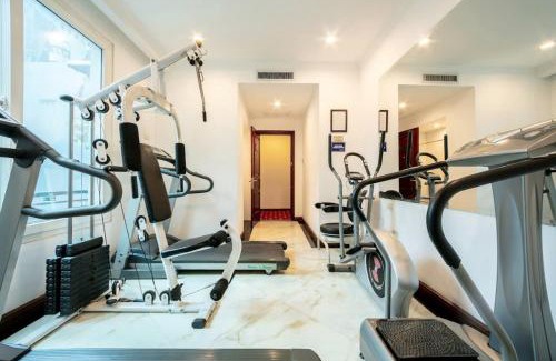 Hang Bai Hotel | A25 Hotel - 15 Trần Quốc Toản