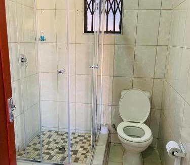 Thohoyandou House | AA Nkhumeleni Guesthouse and Accomodation