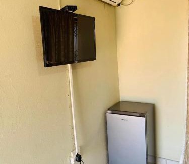 Thohoyandou House | AA Nkhumeleni Guesthouse and Accomodation